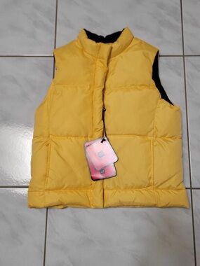 GAP Women’s Yellow Quilted Down Puffer Vest